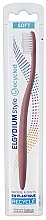 Miękka szczoteczka do zębów z recyklingu, różowa - Elgydium Style Recycled Soft Toothbrush — Zdjęcie N1