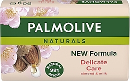 Mydło w kostce z mlekiem migdałowym - Palmolive Natural Delicate Care with Almond Milk Soap — Zdjęcie N1