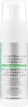 Pianka antybakteryjna do oczyszczania skóry problematycznej - Green Pharm Cosmetic Antibacterial Foam pH 3,5 — Zdjęcie N1