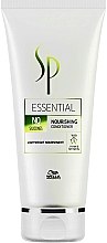 Lekka odżywka bez obciążania włosów - Wella SP Essential Nourishing Conditioner — Zdjęcie N1