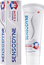 Kup Wybielająca pasta do wrażliwych zębów i dziąseł - Sensodyne Sensitivity & Gum Whitening