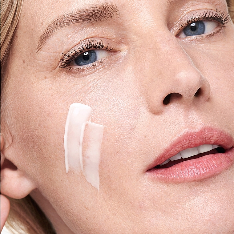 Przeciwzmarszczkowy krem na dzień - Shiseido Benefiance Wrinkle Smoothing Cream  — Zdjęcie N4