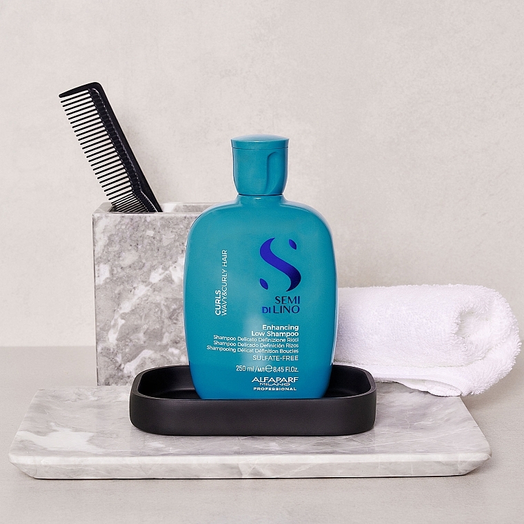 Szampon do włosów kręconych - Alfaparf Semi Di Lino Curls Enhancing Low Shampoo — Zdjęcie N3