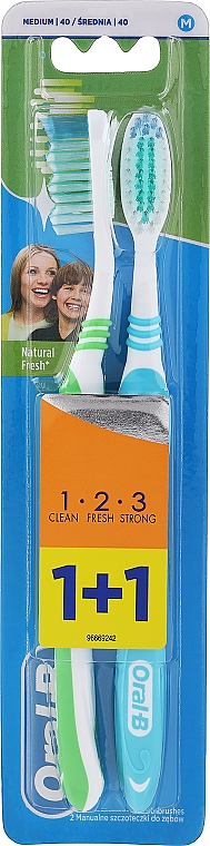 Zestaw szczoteczek do zębów ,średnio twarde, zielona + niebieska - Oral-B 1 2 3 Maxi Clean 40 Medium 1 + 1 — Zdjęcie N1
