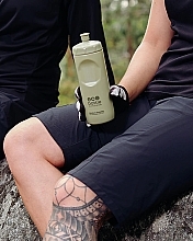 Butelka na wodę, 500 ml, zielona - EcoBottle Squeeze by SmartShake Dusky Green — Zdjęcie N3