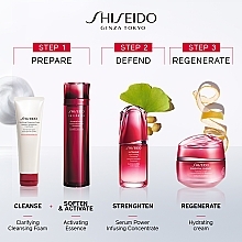 Nawilżający krem ​​do twarzy z ekstraktem z korzenia żeń-szenia - Shiseido Essential Energy Hydrating Cream — Zdjęcie N5