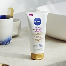 Krem do ciała przeciw rozstępom - NIVEA Luminous 630 Anti Marks & Spots — Zdjęcie N6