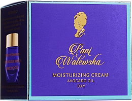 PREZENT! Krem nawilżający na dzień - Pani Walewska Classic Moisturising Day Cream — Zdjęcie N3