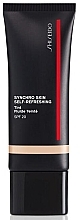 Kup PRZECENA! Nawilżający podkład do twarzy - Shiseido Synchro Skin Self-Refreshing Tint Fluide SPF20 *