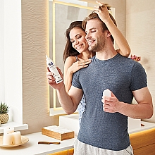 Szampon przeciwłupieżowy do podrażnionej skóry głowy - Napura S6 Active Shampoo — Zdjęcie N8