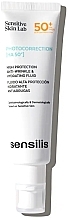 Kup Fluid przeciwsłoneczny do twarzy - Sensilis Photocorrection HA 50+ High Protection Anti-Wrinkle & Hydrating Fluid