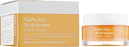 Kup Przeciwzmarszczkowy krem do twarzy o działaniu rozjaśniającym - FarmStay Dr.V8 Solution Vitamin Cream