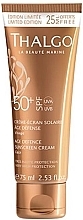 Przeciwstarzeniowy krem przeciwsłoneczny do twarzy SPF 50+ - Thalgo Age Defence Sunscreen Cream SPF 50 — Zdjęcie N3