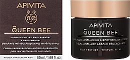 Kup Przeciwzmarszczkowy krem regenerujący do twarzy o bogatej teksturze - Apivita Queen Bee Absolute Anti-Aging & Regenerating Cream Rich Texture
