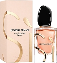Giorgio Armani Si Intense Refillable - Woda perfumowana — Zdjęcie N3
