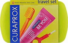 Zestaw podróżny do higieny jamy ustnej, zielony - Curaprox Be You (tbr/1szt + paste/10ml + 2xbrush/1szt + acc + bag) — Zdjęcie N1