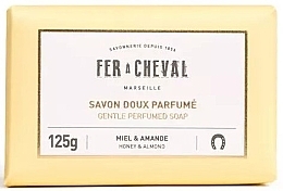 Mydło marsylijskie Miód i migdał - Fer A Cheval Gentle Perfumed Soap Honey & Almond — Zdjęcie N1