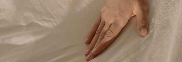 Jak wzmocnić paznokcie po manicurze hybrydowym – skuteczne triki pielęgnacyjne