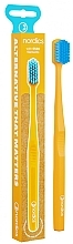 Szczoteczka do zębów Premium 6580, miękka, żółta z niebieską obwódką - Nordics Soft Toothbrush Yellow — Zdjęcie N1