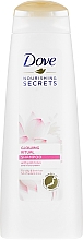 Kup Szampon do włosów suchych i matowych Różowy lotos i woda ryżowa - Dove Nourishing Secrets Glowing Ritual Shampoo