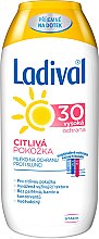 Kup Mleczko do opalania do skóry wrażliwej SPF 30 - Ladival Sensitive Milk