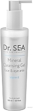 Kup Żel mineralny do twarzy i oczu z witaminą E - Dr. Sea Mineral Cleansing Gel