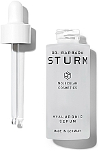 Hialuronowe serum do twarzy - Dr. Barbara Sturm Hyaluronic Serum — Zdjęcie N1