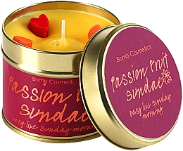 Kup Świeca zapachowa w żelaznej puszce - Bomb Cosmetics Passion Fruit Sundae Tin Candle