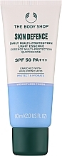 Kup Multiochronna esencja do twarzy - The Body Shop Skin Defence Daily Multi-protection Light Essence SPF 50+ PA++++