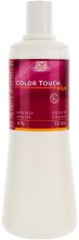 Emulsja utleniająca (4%) - Wella Professionals Color Touch Plus — Zdjęcie N1