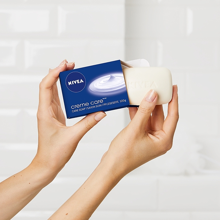 PRZECENA! Kremowe mydło pielęgnujące w kostce - NIVEA Creme Care Soap * — Zdjęcie N3