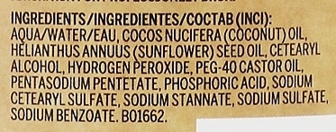 Odżywczy wegański krem utleniający do włosów - Revlon Revlonissimo Color Sublime Mineral Oil Free Creme Developer 15 Vol 4,5% — Zdjęcie N3