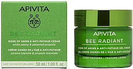 Kup Żel do twarzy niwelujący oznaki starzenia - Apivita Bee Radiant Signs of Aging & Anti-Fatigue Gel-Cream Light Texture