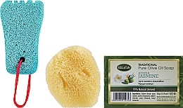 Kup Zestaw: mydło jaśminowe, niebieski pumeks, gąbka - Kalliston (soap/100g + stone/1pcs + sponge/1pcs)
