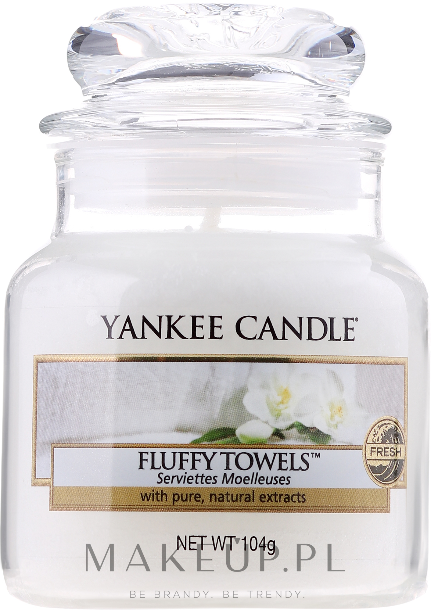 Świeca zapachowa w słoiku - Yankee Candle Fluffy Towels — Zdjęcie 104 g