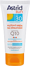 Kup PRZECENA! Krem przeciwsłoneczny do twarzy z koenzymem Q10 SPF 30 - Astrid Sun Protecting Face Cream *