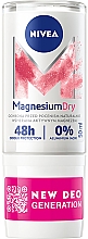 Kup Dezodorant w kulce - NIVEA Femme Magnesium Dry Care Deodorant