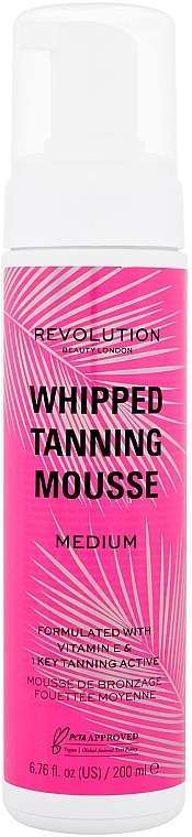 Pianka samoopalająca - Makeup Revolution Whipped Tanning Mousse Medium — Zdjęcie N1