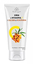 Kup Krem z witaminą C i olejem z rokitnika - White Pharma Face Cream