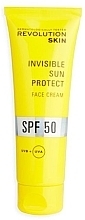 Kup Niewidoczny filtr przeciwsłoneczny do twarzy - Revolution Skin SPF 50 Invisible Sun Protect Face Cream