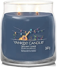 PRZECENA! Świeca zapachowa w słoiczku Twilight Tunes, 2 knoty - Yankee Candle Singnature * — Zdjęcie N2