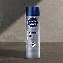 Antyperspirant w sprayu dla mężczyzn - NIVEA MEN Deodorant Silver Protect Dynamic Power — Zdjęcie N3