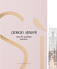 Giorgio Armani Si Intense - Intensywna woda perfumowana (próbka) — Zdjęcie N2