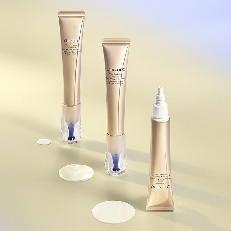 Przeciwzmarszczkowy krem rewitalizujący do twarzy i szyi - Shiseido Vital Perfection Intensive Wrinklespot Treatment — Zdjęcie N4