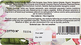 Naturalne mydło w kostce Kamelia - Florinda Sapone Vegetale Camellia — Zdjęcie N2