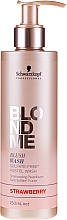 Kup Szampon tonujący do włosów Pastelowy róż - Schwarzkopf Professional Blondme Blush Wash Strawberry
