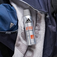 Intensywny antyperspirant w sprayu - Adidas Intensive Anti-Perspirant Spray — Zdjęcie N4