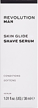 Serum do twarzy dla mężczyzn - Revolution Skincare Man Skin Glide Shave Serum — Zdjęcie N3