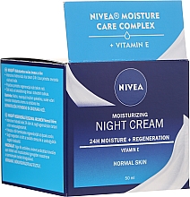Nawilżający krem regenerujący do twarzy na noc - NIVEA Moisturizing Night Cream Vitamin E For Normal Skin — Zdjęcie N1