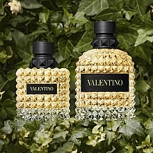 Valentino Born In Roma Donna Yellow Dream - Woda perfumowana  — Zdjęcie N5